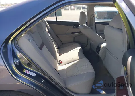 2012 Toyota Camry Xle z USA, uszkodzony, nr VIN 4T1BF1FK0CU074727